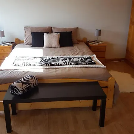 Circuitez-vous Bed & Breakfast *